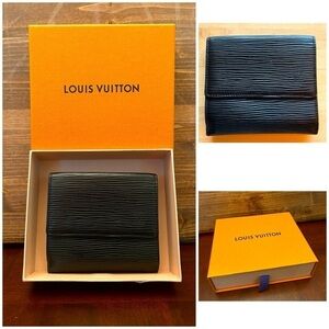 Vintage LOUIS VUITTON Epi Leather Unisex Elise Wallet- Black